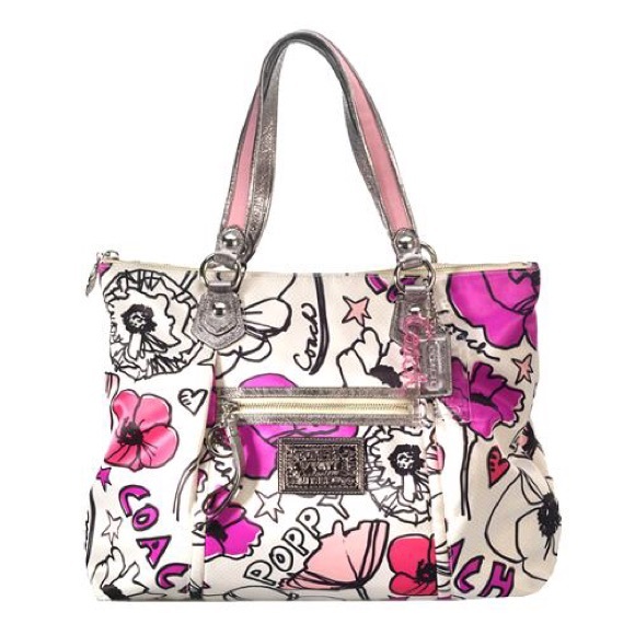 Coach Handbags - 🆕Coach Poppy Bag
